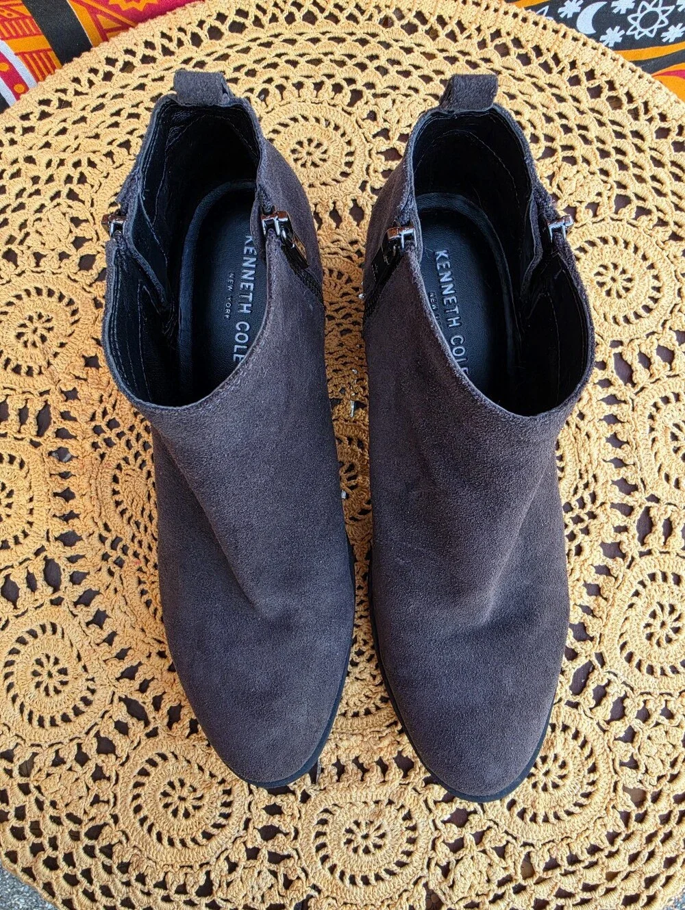 Kenneth Cole Women’s Size 8 Charcoal Gray Suede Double Zip Ankle Booties